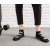 Chaussettes noires avec feuilles de cannabis blanches